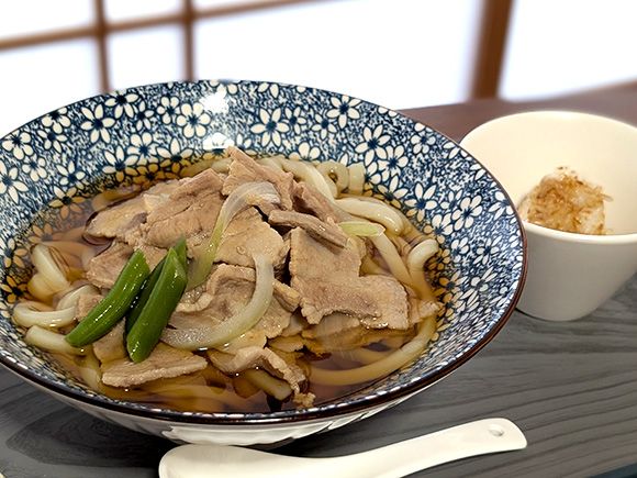 波々（はっぱ）　チキンの高たんぱくトマトカレー写真